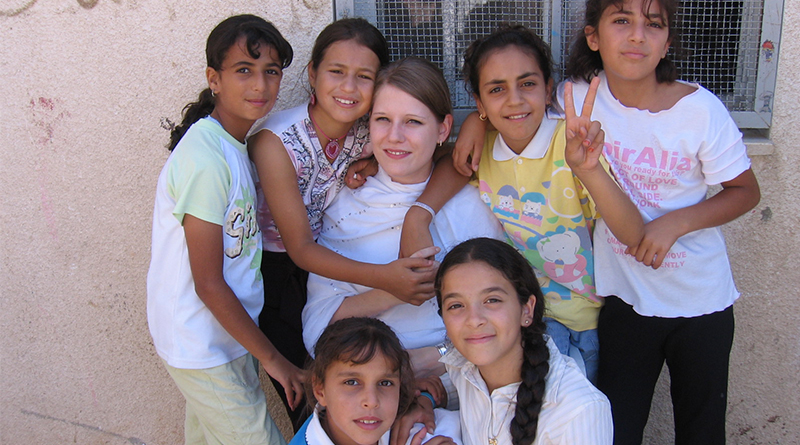 Impressions of the Refugee Children of the Refugee of New Camp of Askar 2005